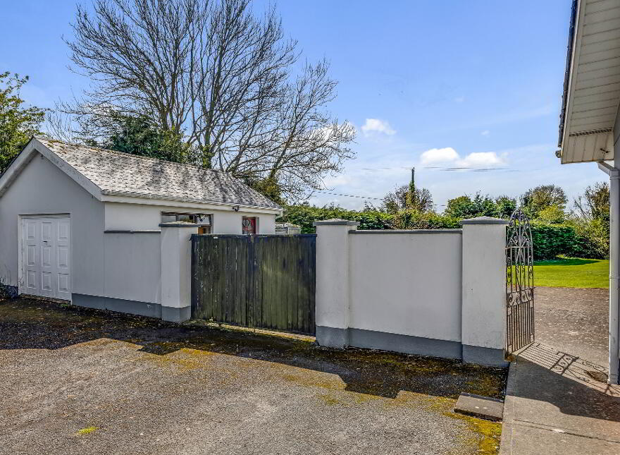 Oberstown, Lusk, K45EN25