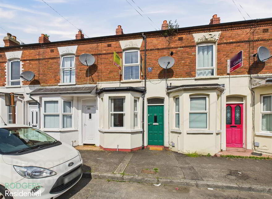 40 Glenvarlock Street, Belfast, BT5 5GS photo
