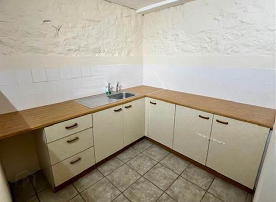 3 Main Street, The Stables, Larne, BT40 1LQ