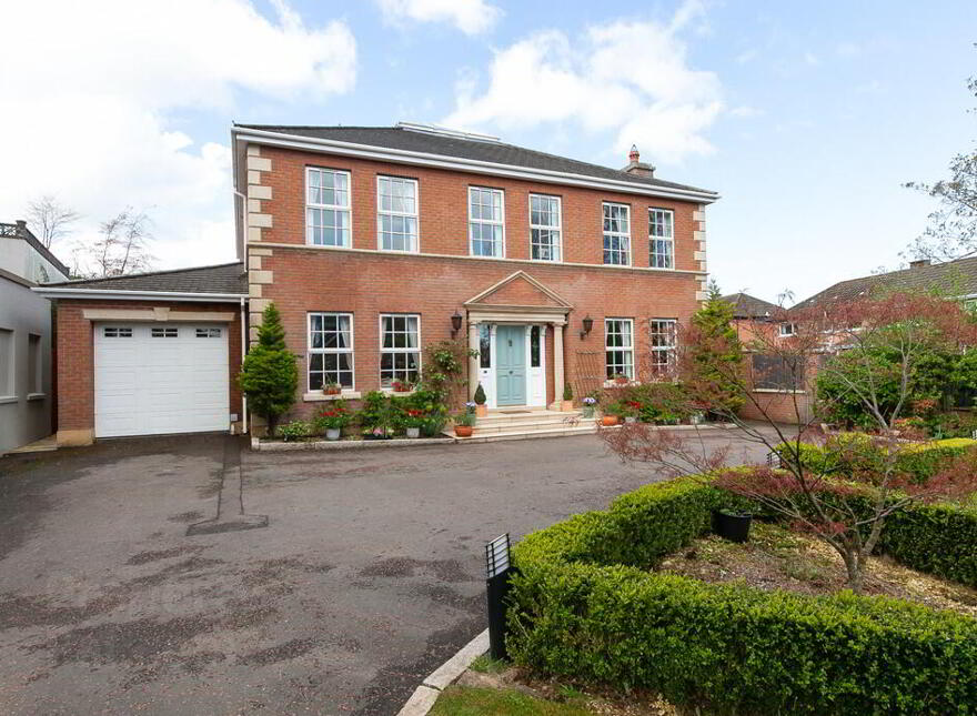 24 Harmony Hill, Lisburn, BT27 4EP photo