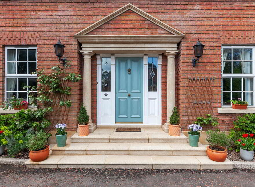 24 Harmony Hill, Lisburn, BT27 4EP