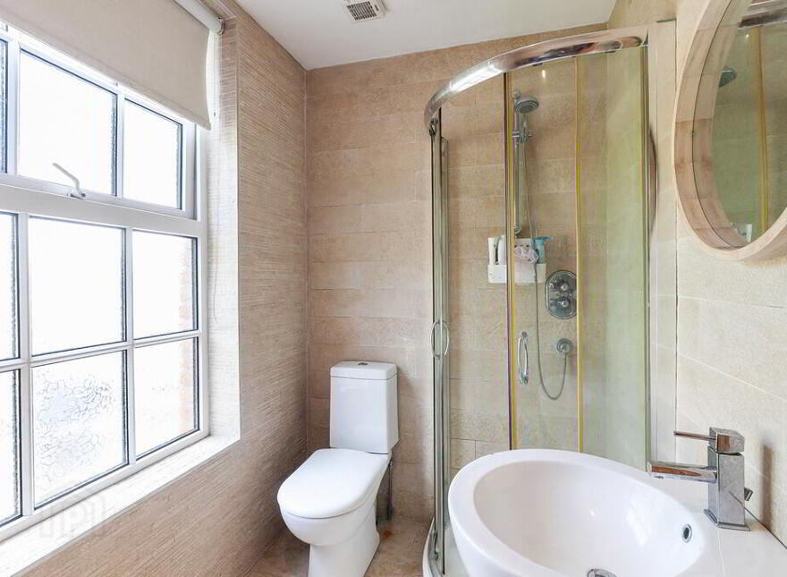 24 Harmony Hill, Lisburn, BT27 4EP
