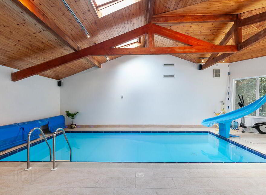 24 Harmony Hill, Lisburn, BT27 4EP