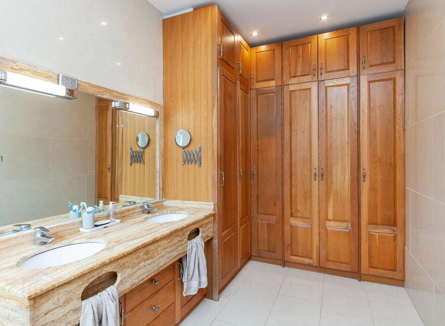 24 Harmony Hill, Lisburn, BT27 4EP