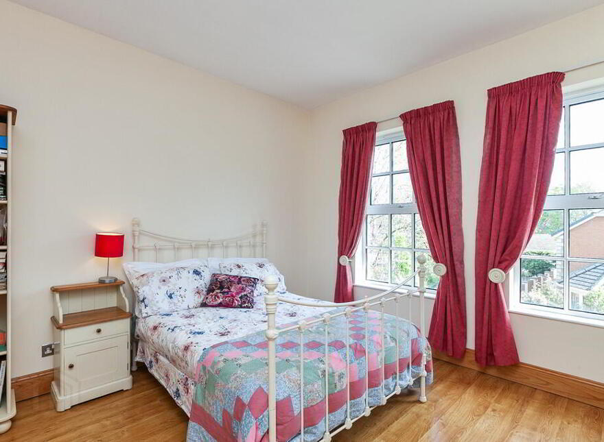 24 Harmony Hill, Lisburn, BT27 4EP