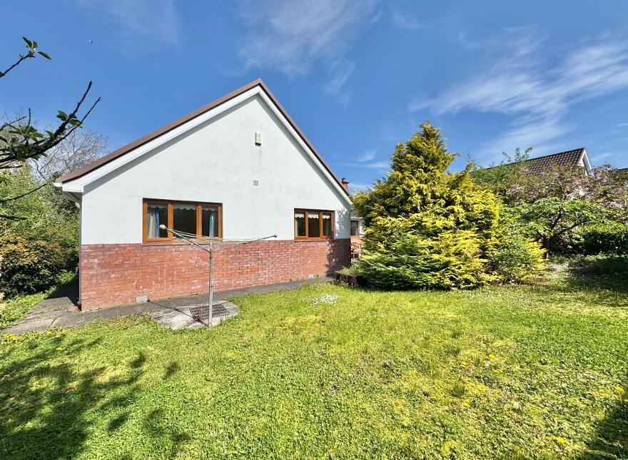 5 Gleannan Close, Omagh, BT79 7YA