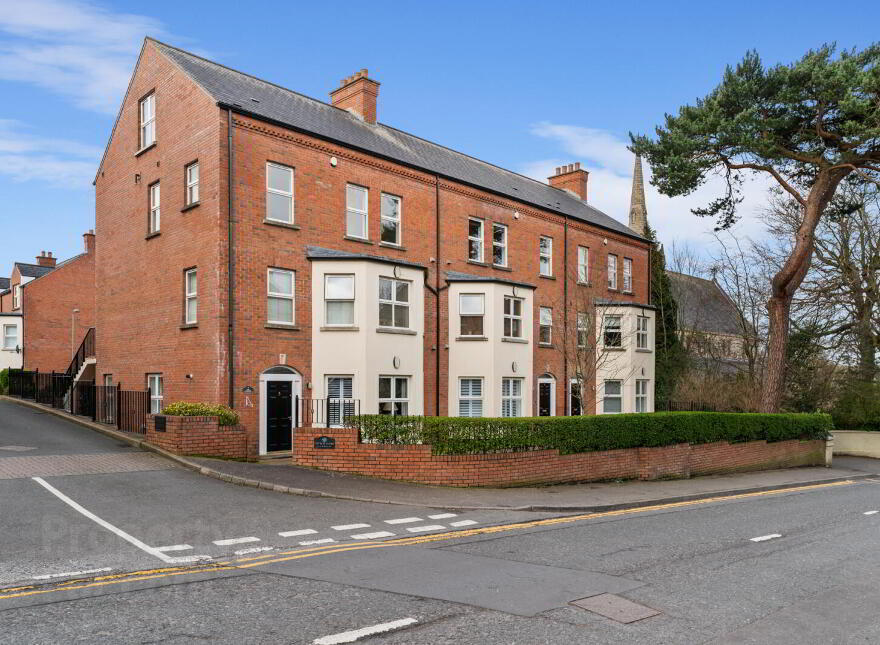 7 Church Court, Holywood, BT18 9FP photo