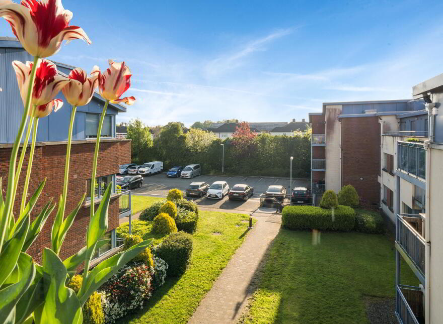 33 The Courthouse, Rathcoole, Dublin, D24C663