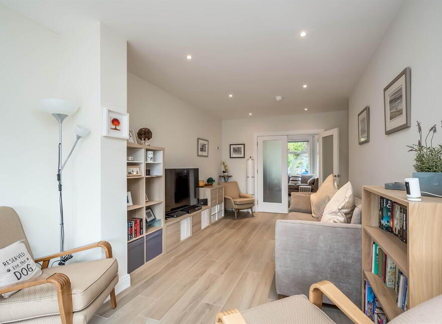 61 Martinez Avenue, Ballyhackamore, Belfast, BT5 5LY