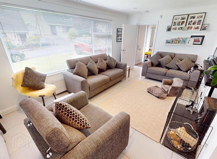 4 Landor Park, Lisburn, BT27 5HF