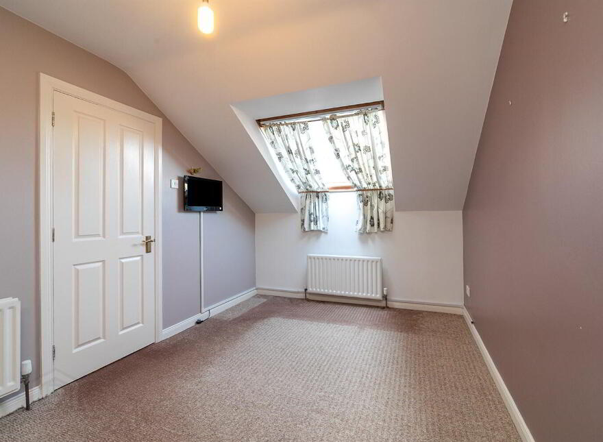 7 Balmoral Park, Upper Lisburn Road, Belfast, BT10 0QD