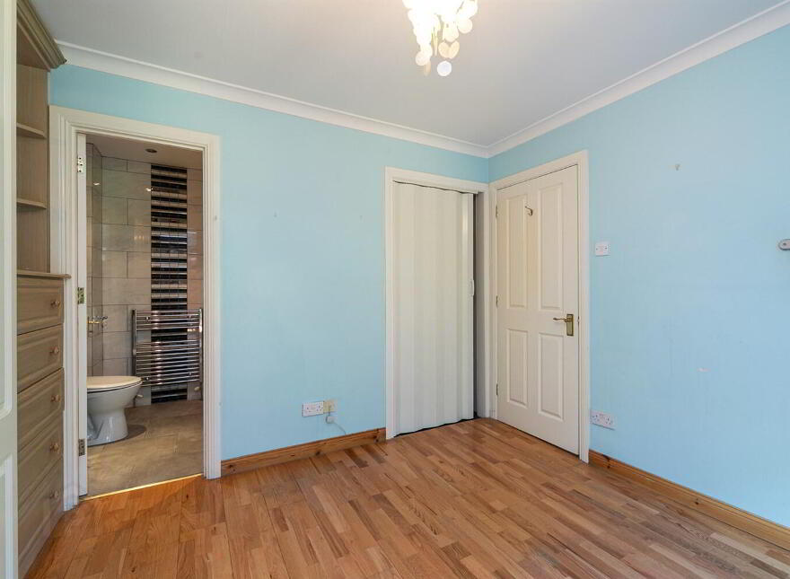 7 Balmoral Park, Upper Lisburn Road, Belfast, BT10 0QD