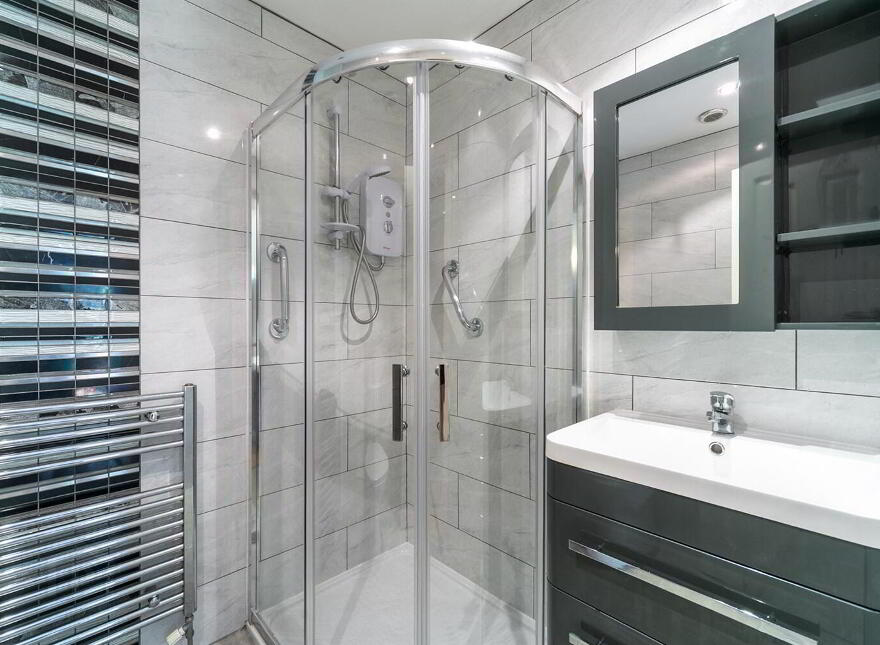 7 Balmoral Park, Upper Lisburn Road, Belfast, BT10 0QD