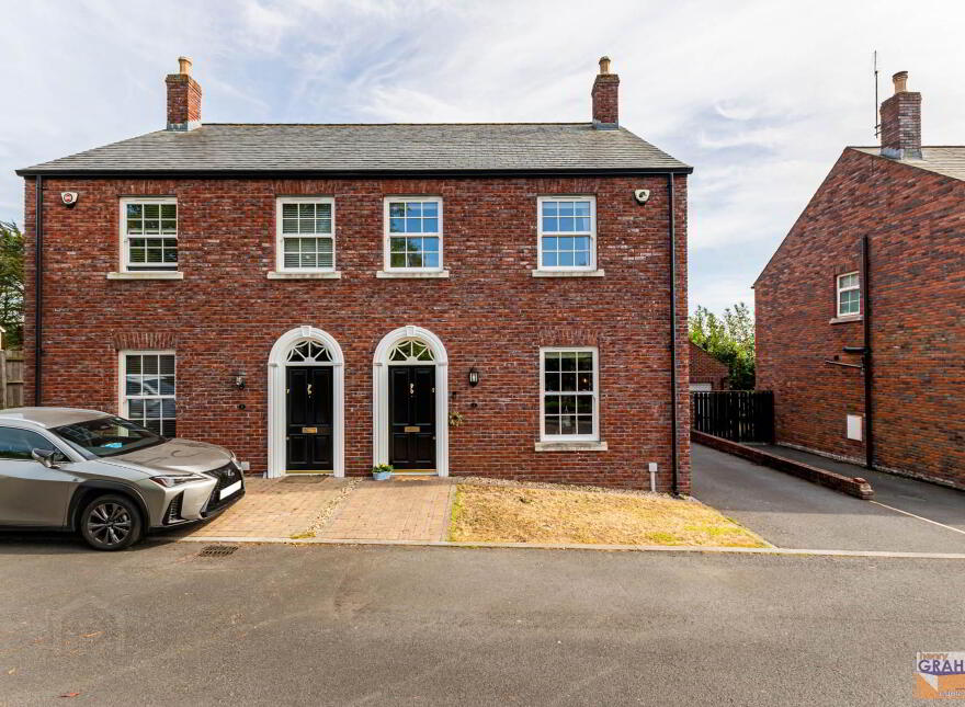 8 Leathems Way, Lisburn, BT28 3AY