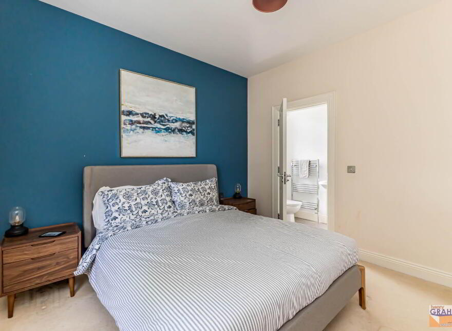 8 Leathems Way, Lisburn, BT28 3AY