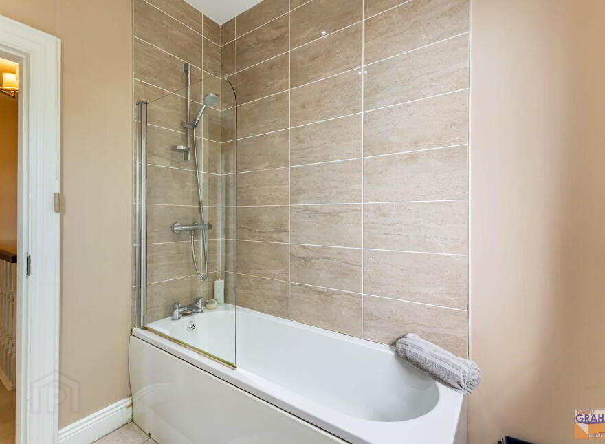 8 Leathems Way, Lisburn, BT28 3AY