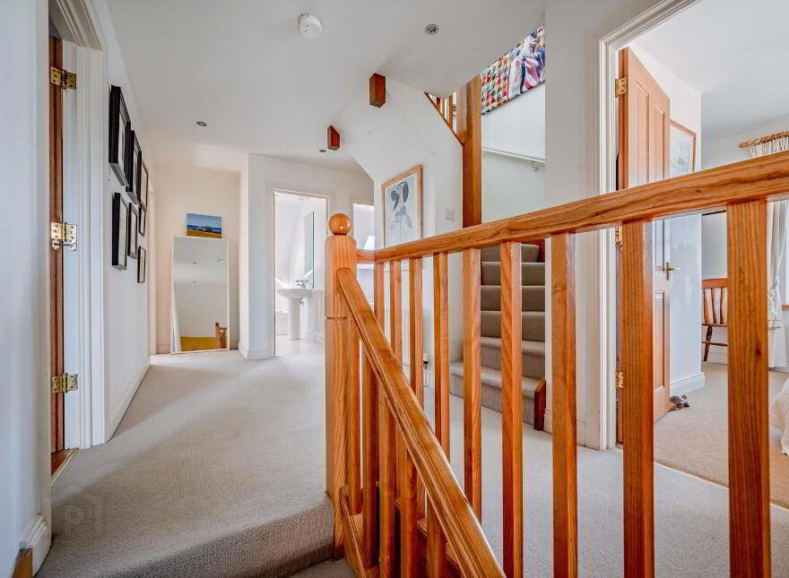 10 Stockbridge Road, Donaghadee, BT21 0PN