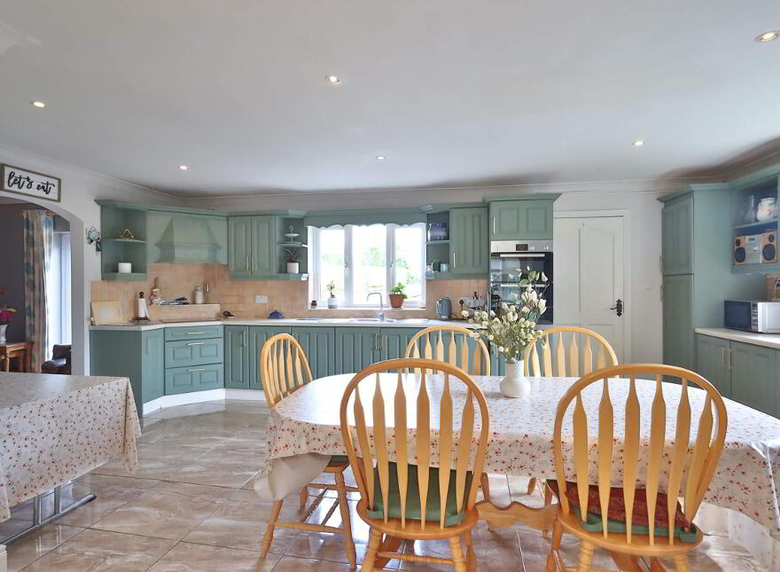 Curragh, Carnaross, Kells, A82PC44
