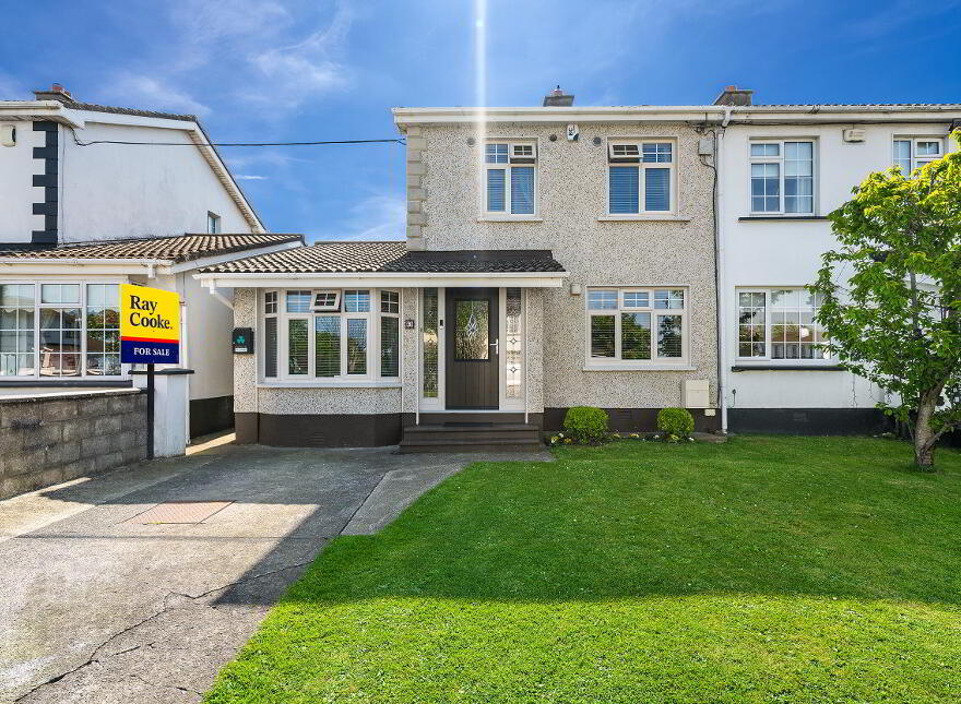 45 The Grove, Kingswood Heights, Kingswood, Dublin, D24KP2H photo