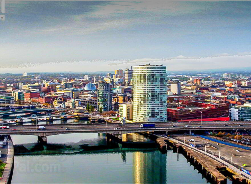 15-08 The Obel Tower, 62 - 66 Donegal Quay, Belfast, BT1 3NH photo