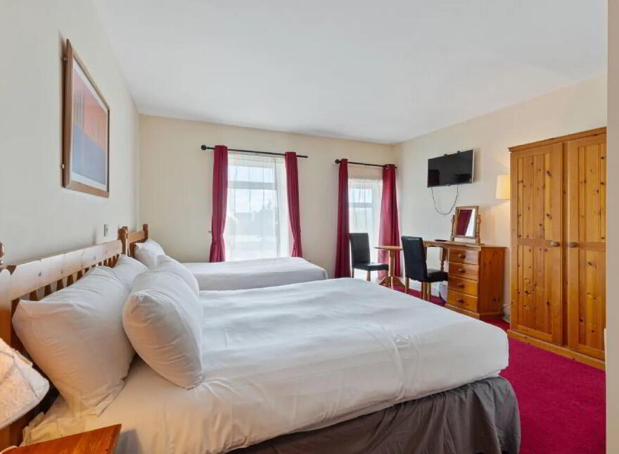 The Western Hotel, Dalton Street, Claremorris, F12C579