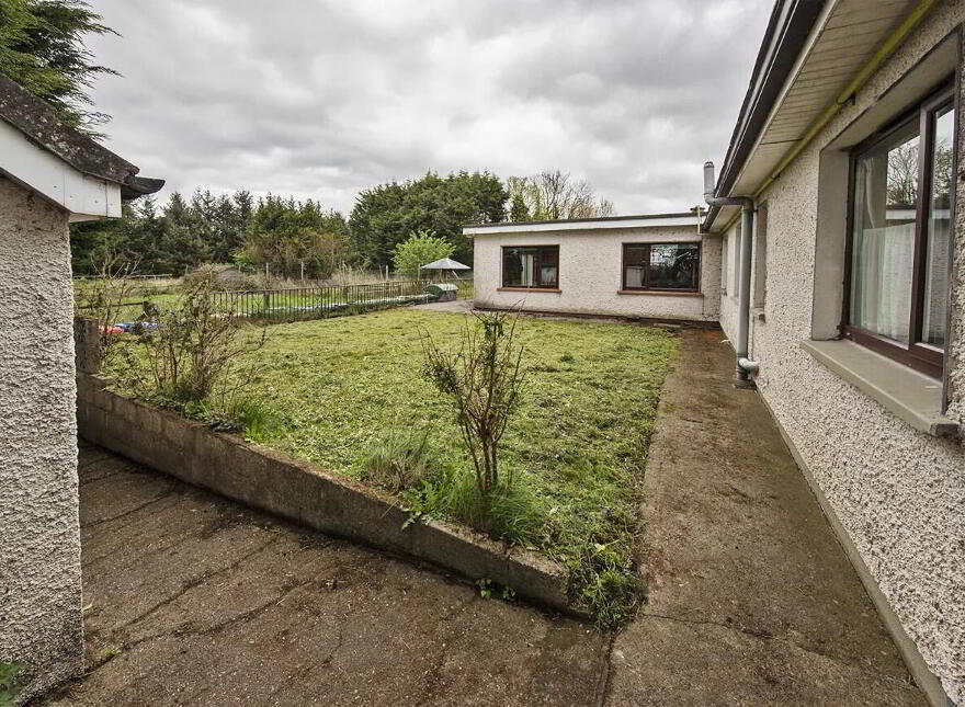 Former Padre Pio Nursing Home, Carrigeen, Cappoquin, P51XH68