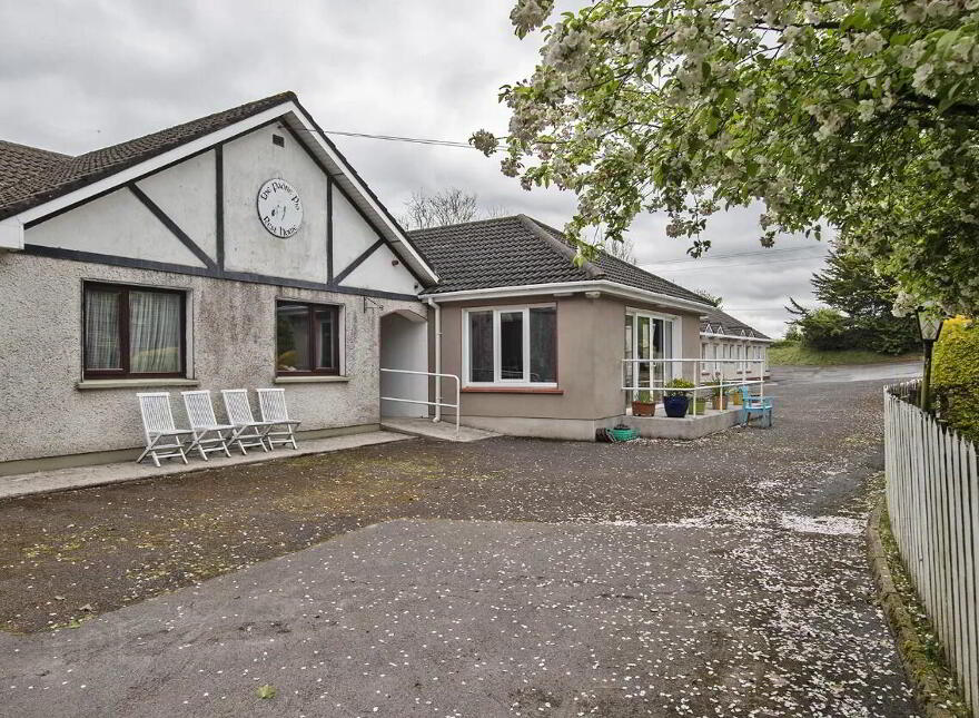 Former Padre Pio Nursing Home, Carrigeen, Cappoquin, P51XH68