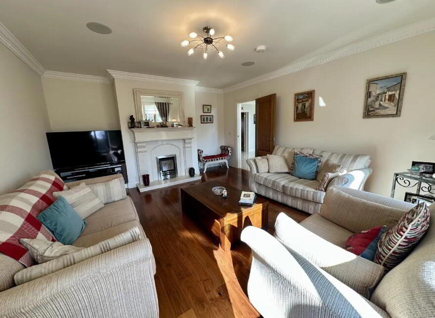 Glynsk House, Ballymoneen, Enniscrone, F26NX27