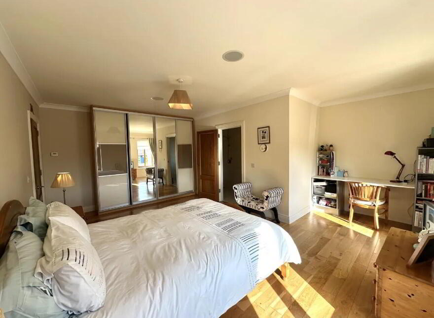 Glynsk House, Ballymoneen, Enniscrone, F26NX27