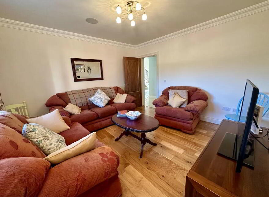 Glynsk House, Ballymoneen, Enniscrone, F26NX27