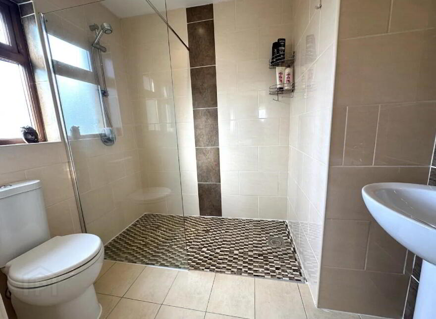 Glynsk House, Ballymoneen, Enniscrone, F26NX27