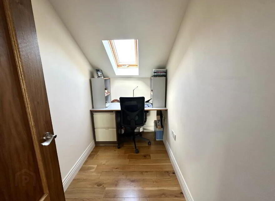 Glynsk House, Ballymoneen, Enniscrone, F26NX27