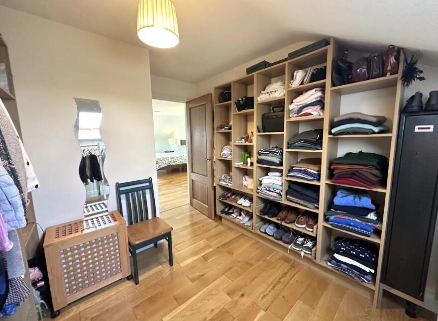 Glynsk House, Ballymoneen, Enniscrone, F26NX27