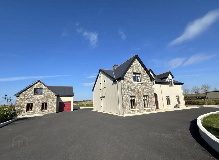 Glynsk House, Ballymoneen, Enniscrone, F26NX27