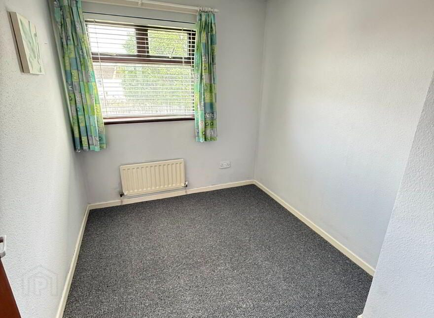 33 Coolsythe Walk, Randalstown, BT41 3EB