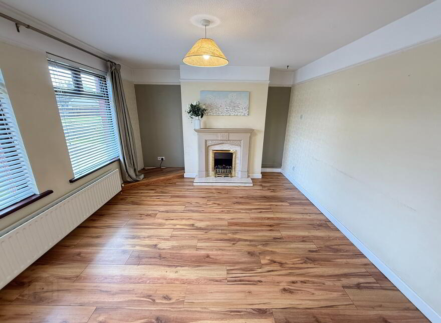 33 Coolsythe Walk, Randalstown, BT41 3EB