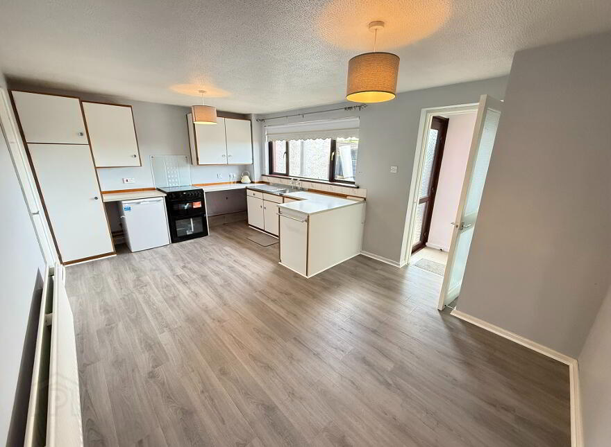 33 Coolsythe Walk, Randalstown, BT41 3EB