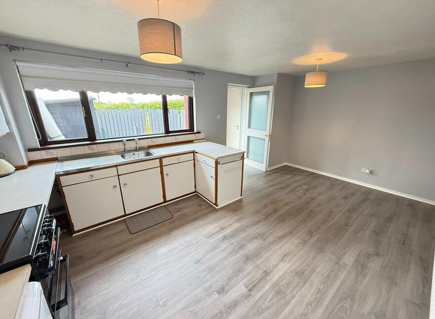33 Coolsythe Walk, Randalstown, BT41 3EB