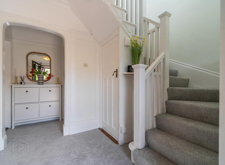 4 Balmoral Gardens, Malone, Belfast, BT9 6PB