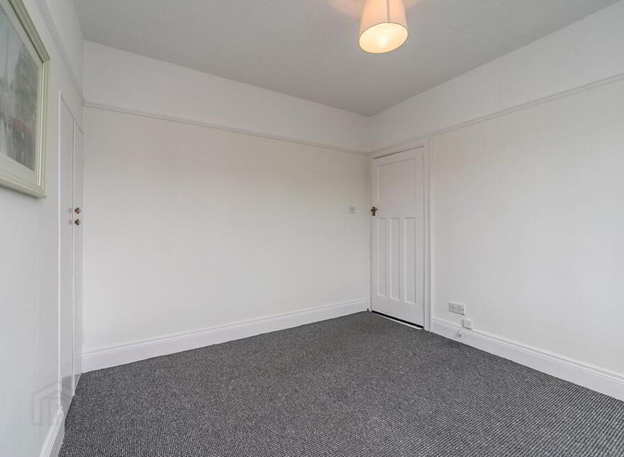 4 Balmoral Gardens, Malone, Belfast, BT9 6PB