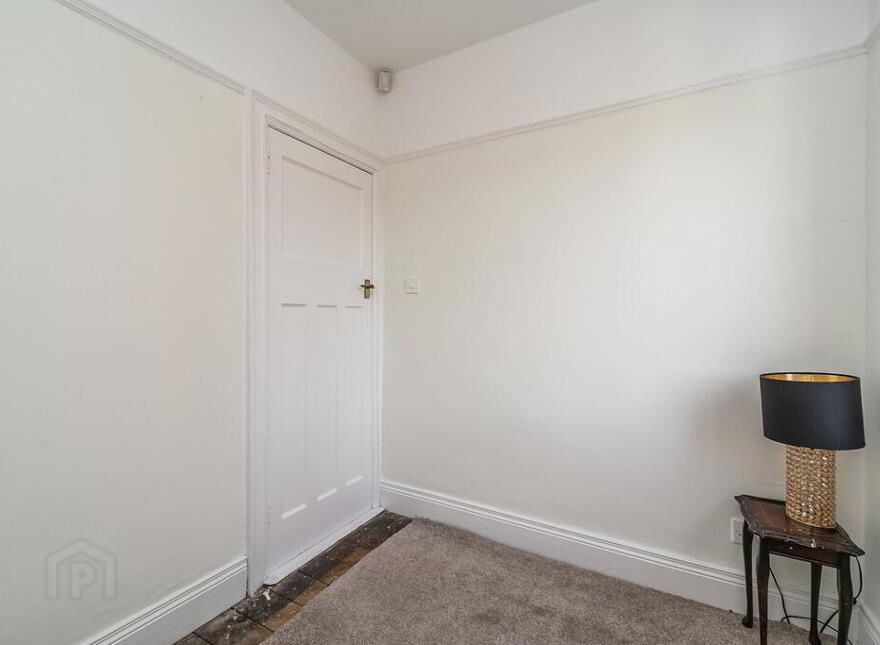 4 Balmoral Gardens, Malone, Belfast, BT9 6PB