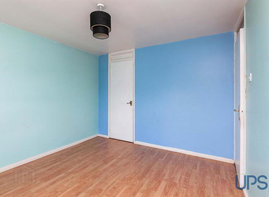12 Ardcaoin Green, Dunmurry, Belfast, BT17 0UR