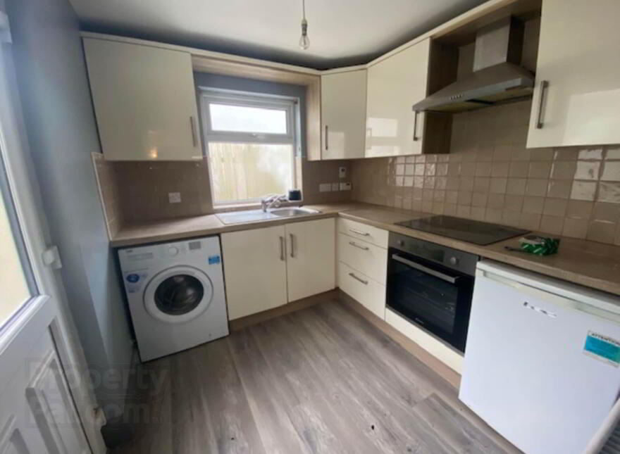 No, 1 William Street, Raphoe, F93AH98 photo