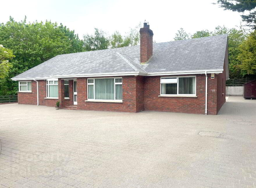 127 Dromore Road, Banbridge, BT32 4EF photo