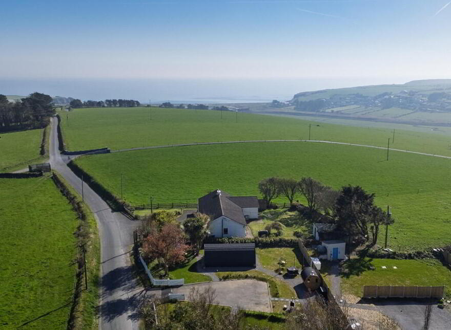 Rowica, Ballinasisla, Bonmahon, X42WV65