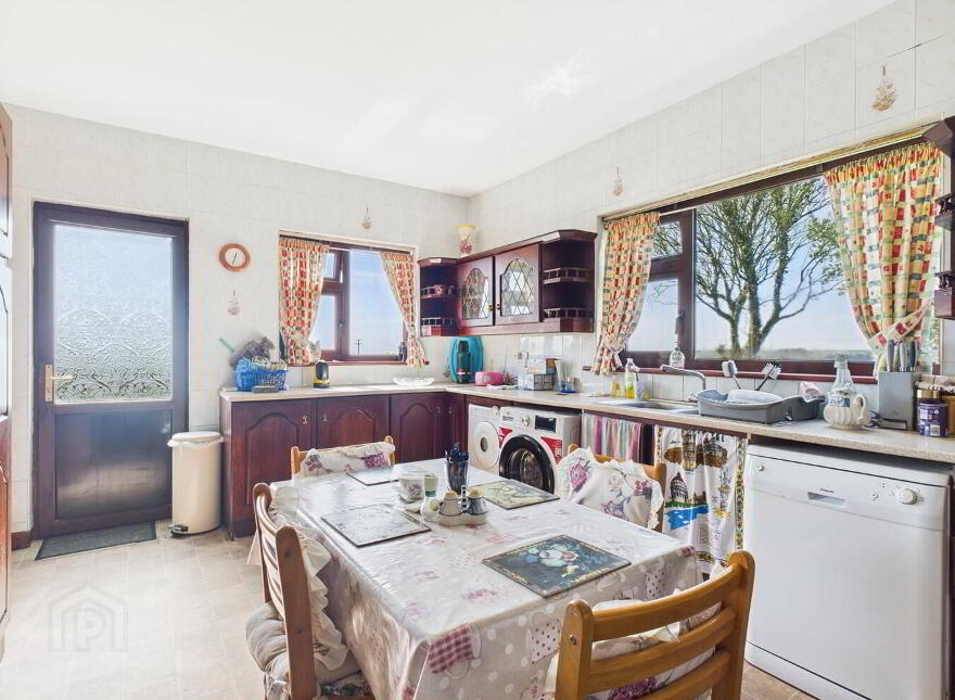 Rowica, Ballinasisla, Bonmahon, X42WV65