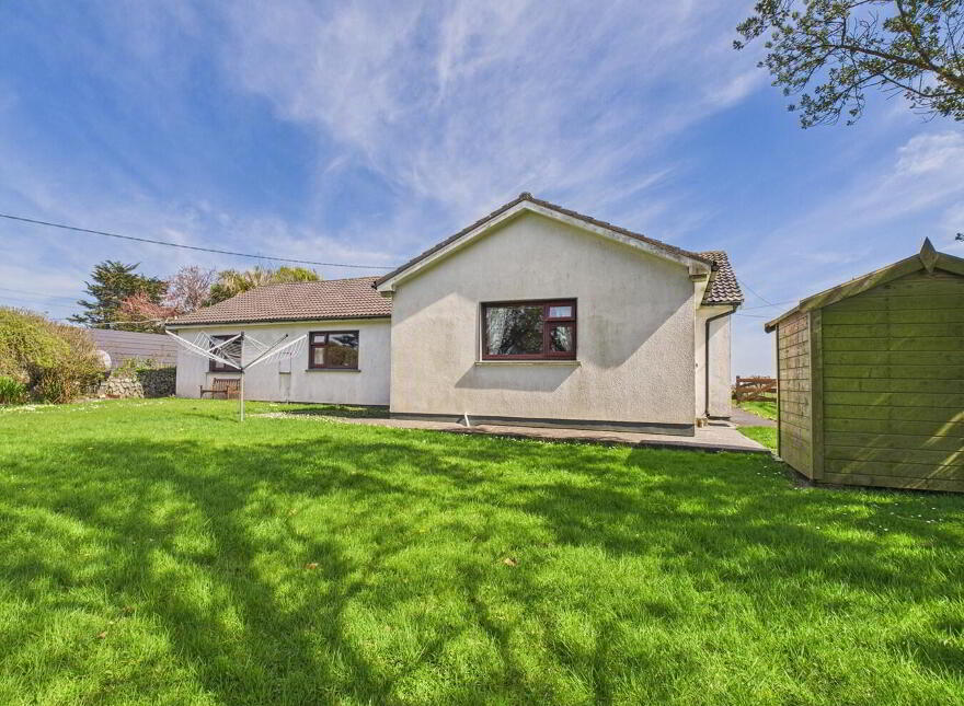 Rowica, Ballinasisla, Bonmahon, X42WV65