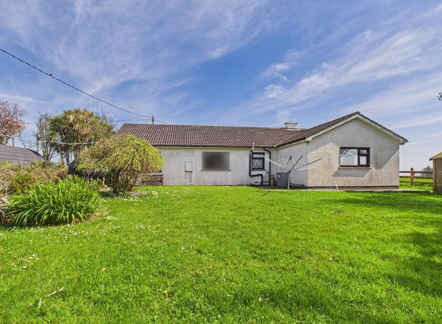 Rowica, Ballinasisla, Bonmahon, X42WV65