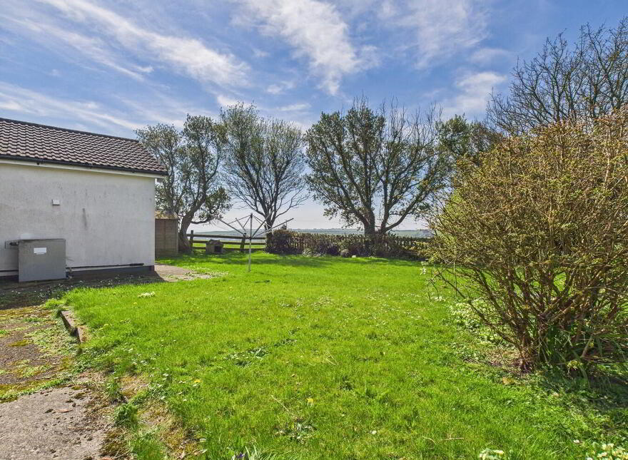 Rowica, Ballinasisla, Bonmahon, X42WV65