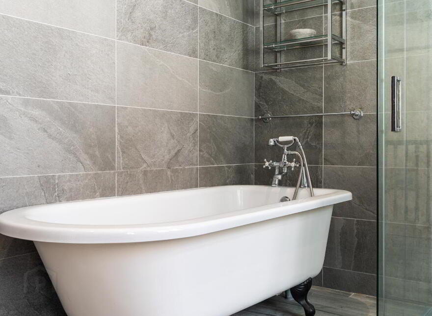 604 Antrim Road, Belfast, BT15 5GN